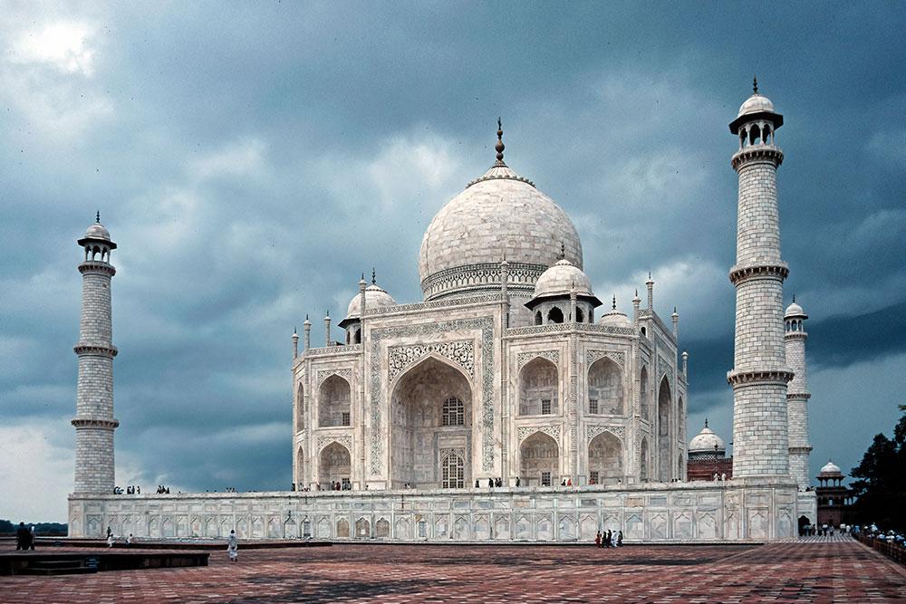 Digitalisiertes Kundenbild vom Taj Mahal