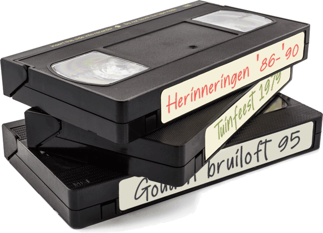 Drie gestapelde videobanden om te digitaliseren met videograbber